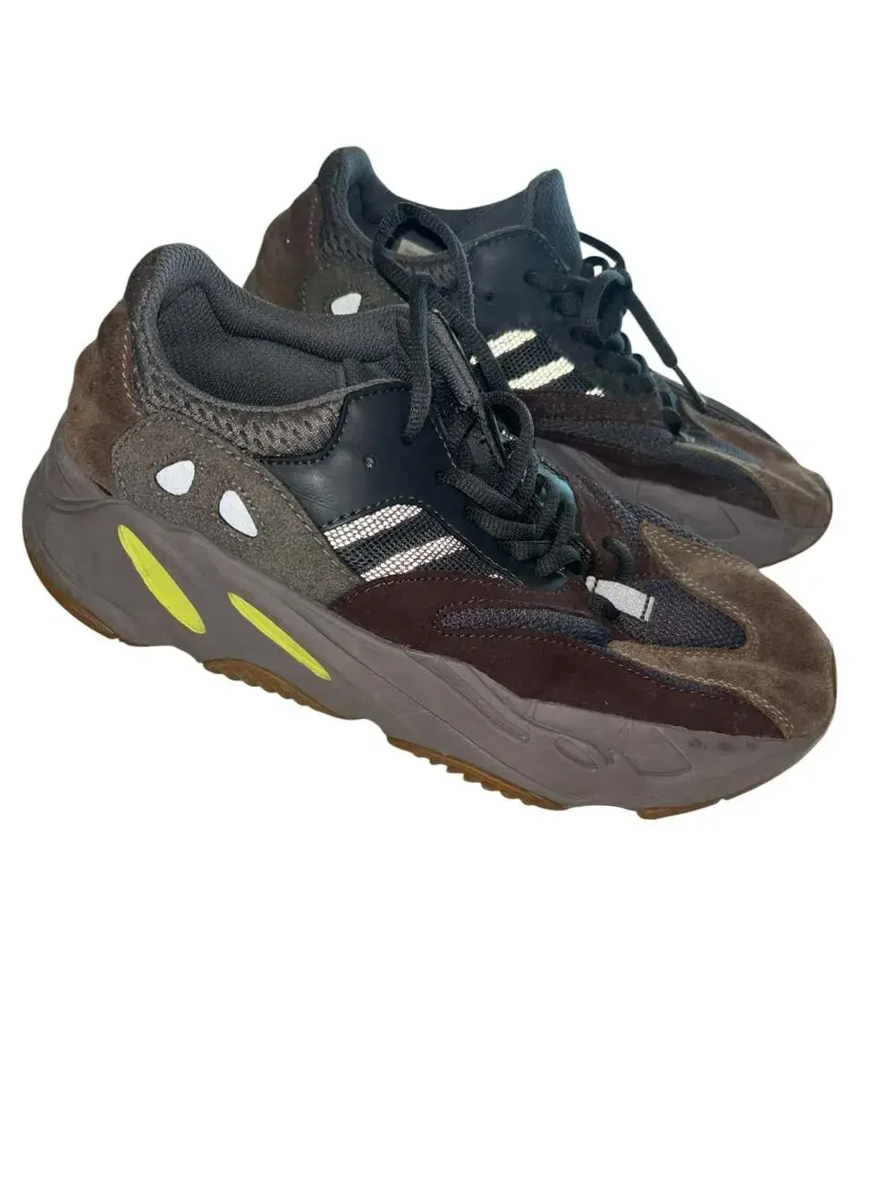 Adidas Yeezy Boost 700 V1 Mauve Sneakers